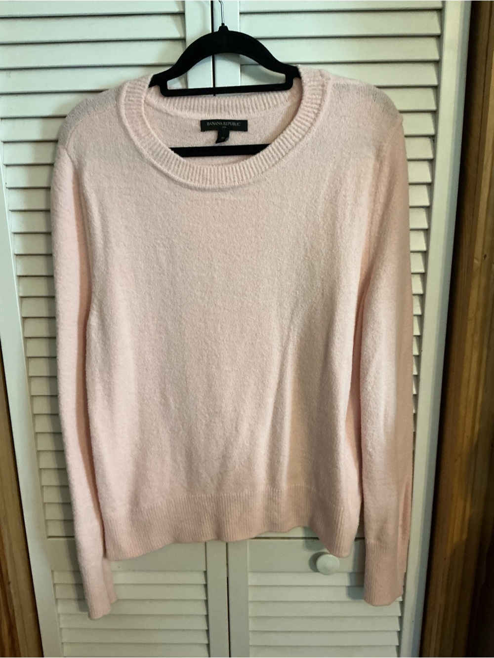 Banana Republic Light Pink Crewneck Sweater